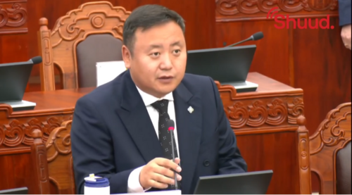 УИХ-ын гишүүн О.Алтангэрэл: Сүүлийн арван жил нийт улсын төсвийг авч яваа Тавантолгойн асуудал ярина гэхээр ЗГ-ын нийт гишүүд нь бүгд гараад явчлаа